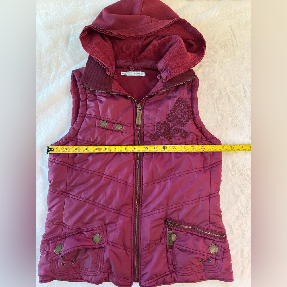 Maurices Raspberry Burgundy Hooded Vest w/ Embroidery Detail- size M - Picture 15 of 16